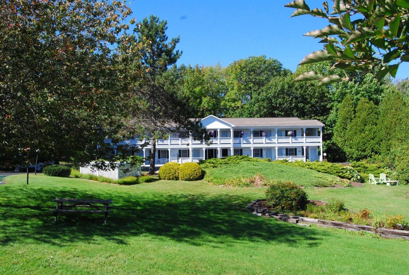 Cedar Crest Inn Camden Exterior photo