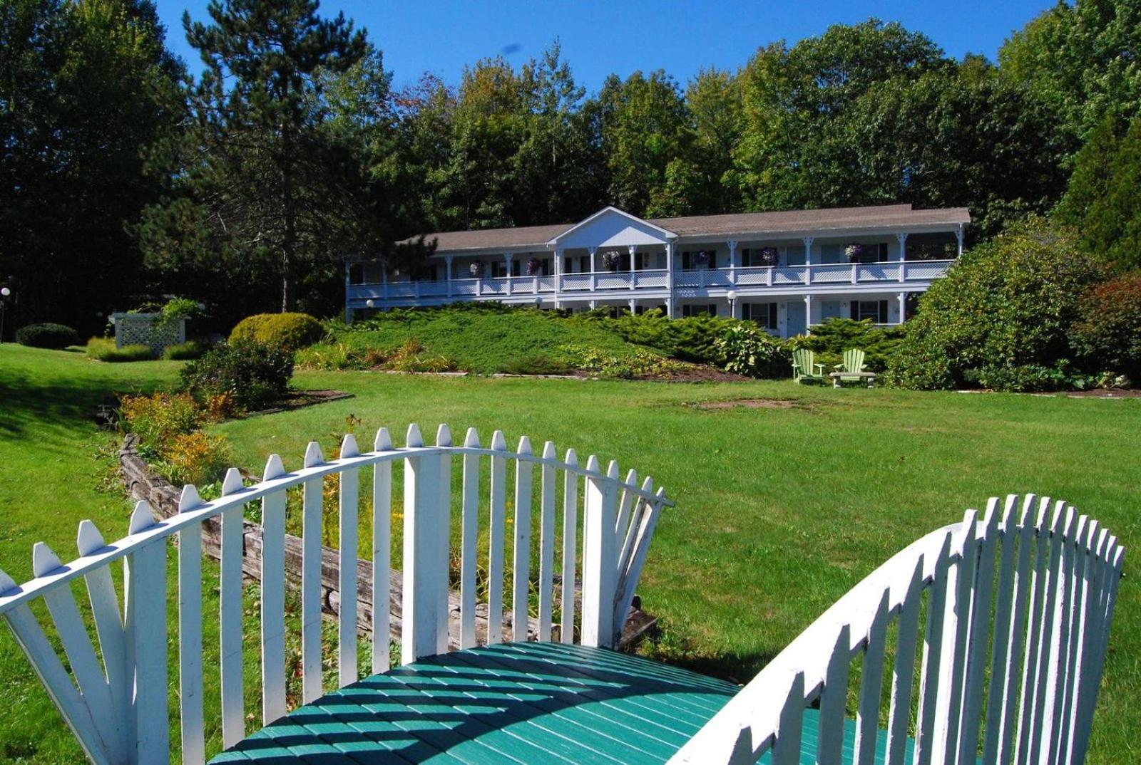 Cedar Crest Inn Camden Exterior photo