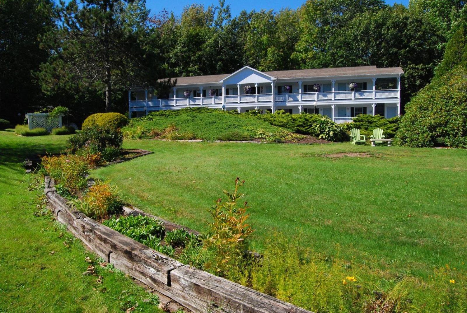 Cedar Crest Inn Camden Exterior photo